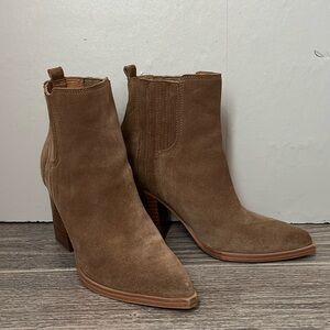 Marc Fisher Oshay Boot Size 6 Tan